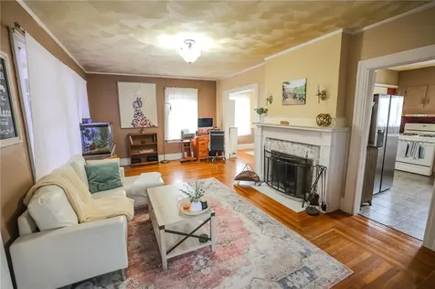 28 Sylvan Avenue Cranston RI 02905