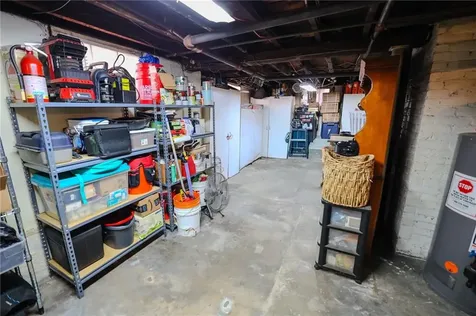 28 Sylvan Avenue Cranston RI 02905