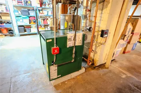 28 Sylvan Avenue Cranston RI 02905