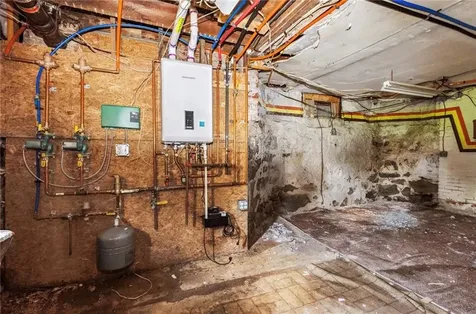 66 Providence Street Woonsocket RI 02895