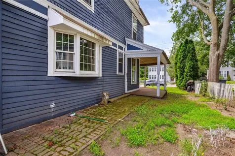 66 Providence Street Woonsocket RI 02895