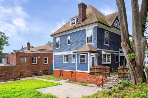 66 Providence Street Woonsocket RI 02895