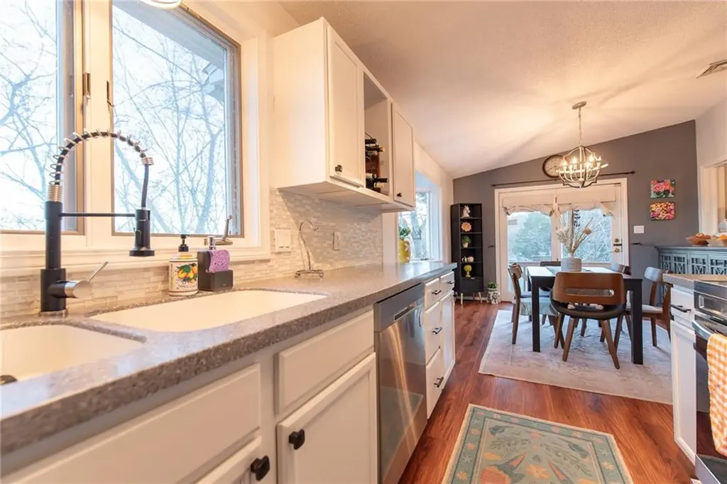 71 Steven Drive West Warwick RI 02893