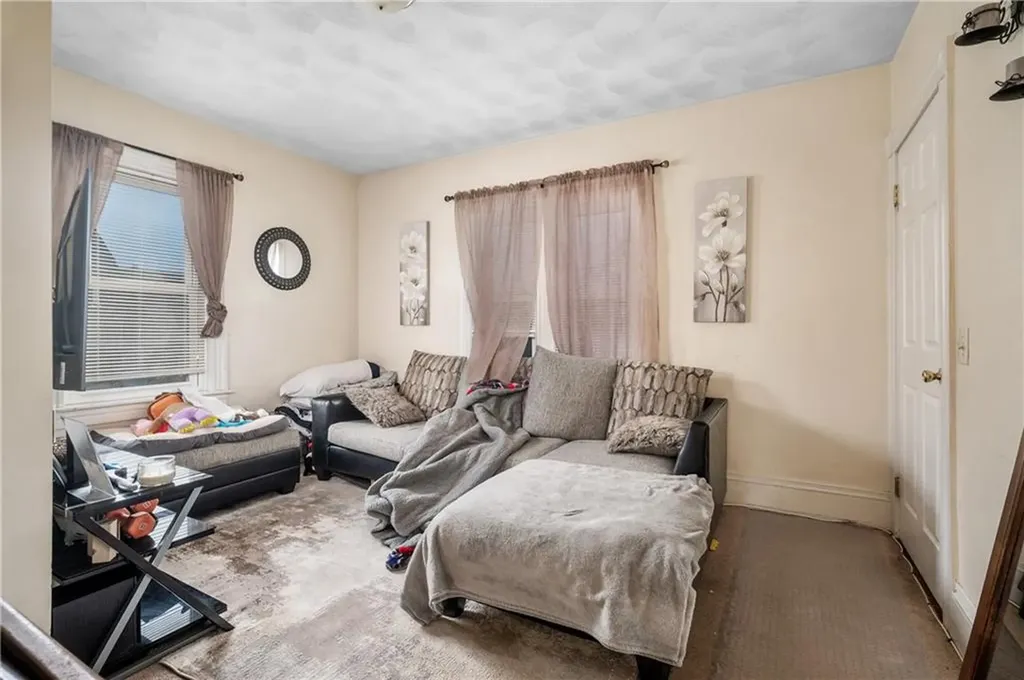 13 Elizabeth Street Cumberland RI 02864