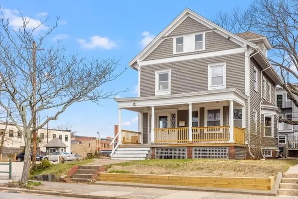 242 Waterman Street Providence RI 02906