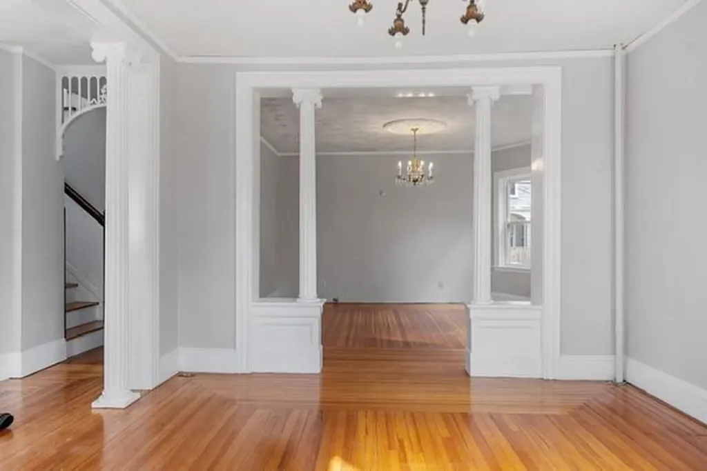 242 Waterman Street Providence RI 02906