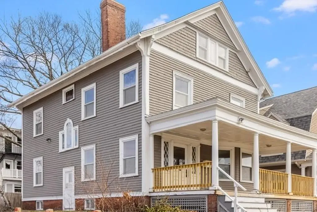 242 Waterman Street Providence RI 02906