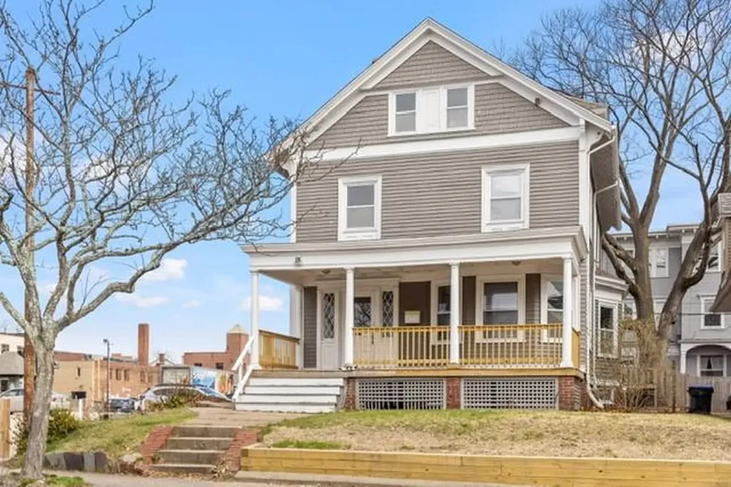 242 Waterman Street Providence RI 02906