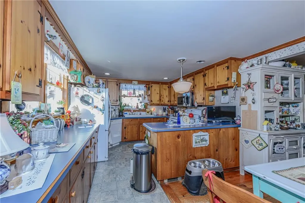 225 Old Mill Lane Portsmouth RI 02871