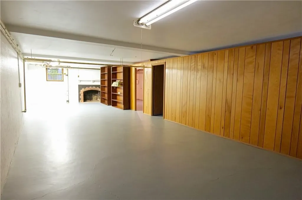 36 Underwood Street Pawtucket RI 02860