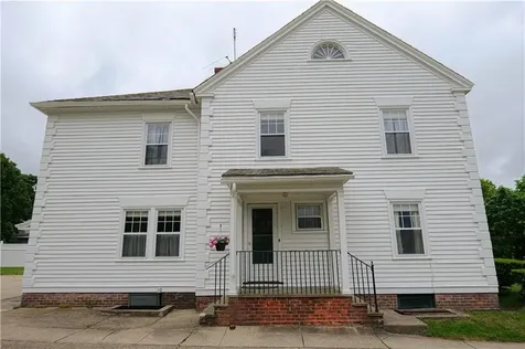 36 Underwood Street Pawtucket RI 02860