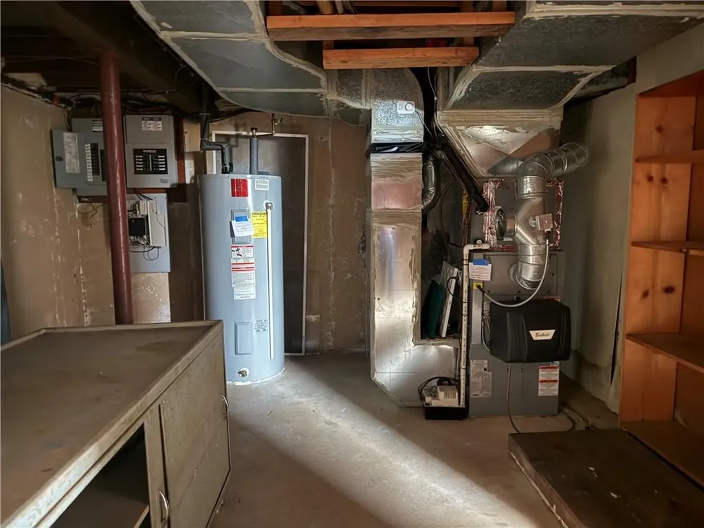 64 Cliffside Drive Cranston RI 02920