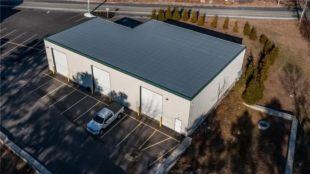75 Division Road West Greenwich RI 02817