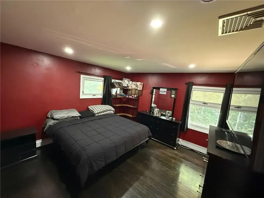 19 S Long Street Johnston RI 02919