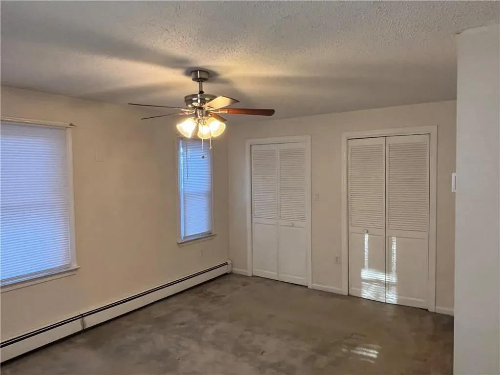 18 Villa Nova Street Woonsocket RI 02895