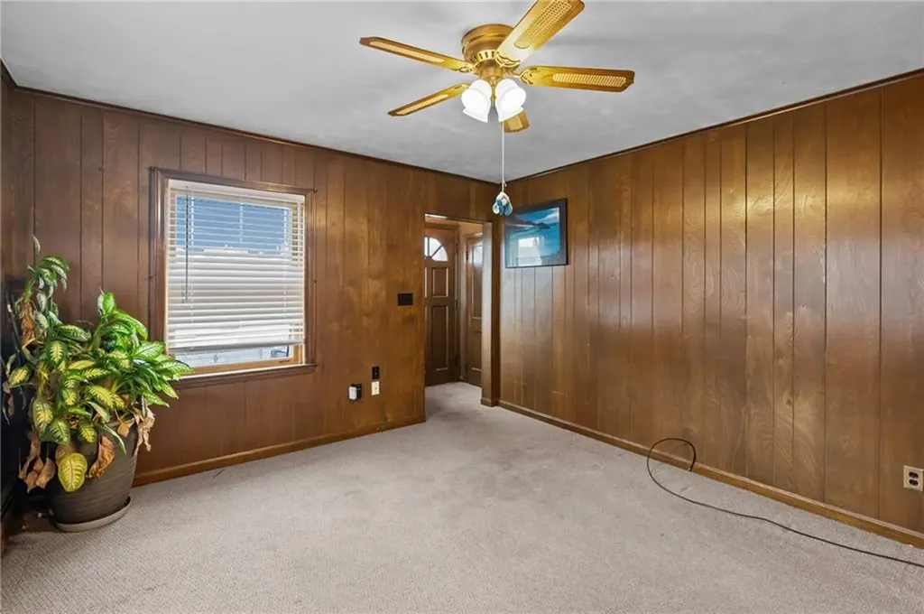 128 Warwick Road Pawtucket RI 02861