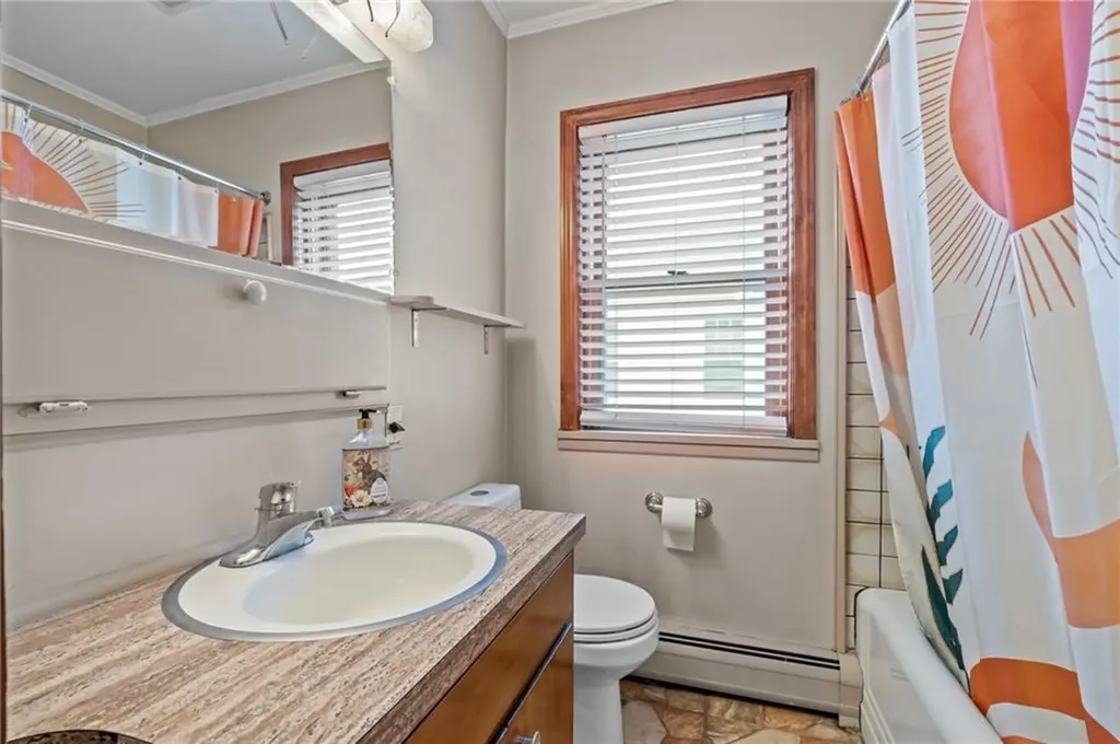 128 Warwick Road Pawtucket RI 02861