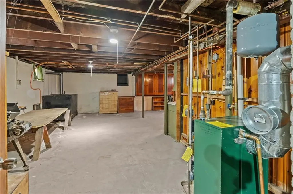 128 Warwick Road Pawtucket RI 02861