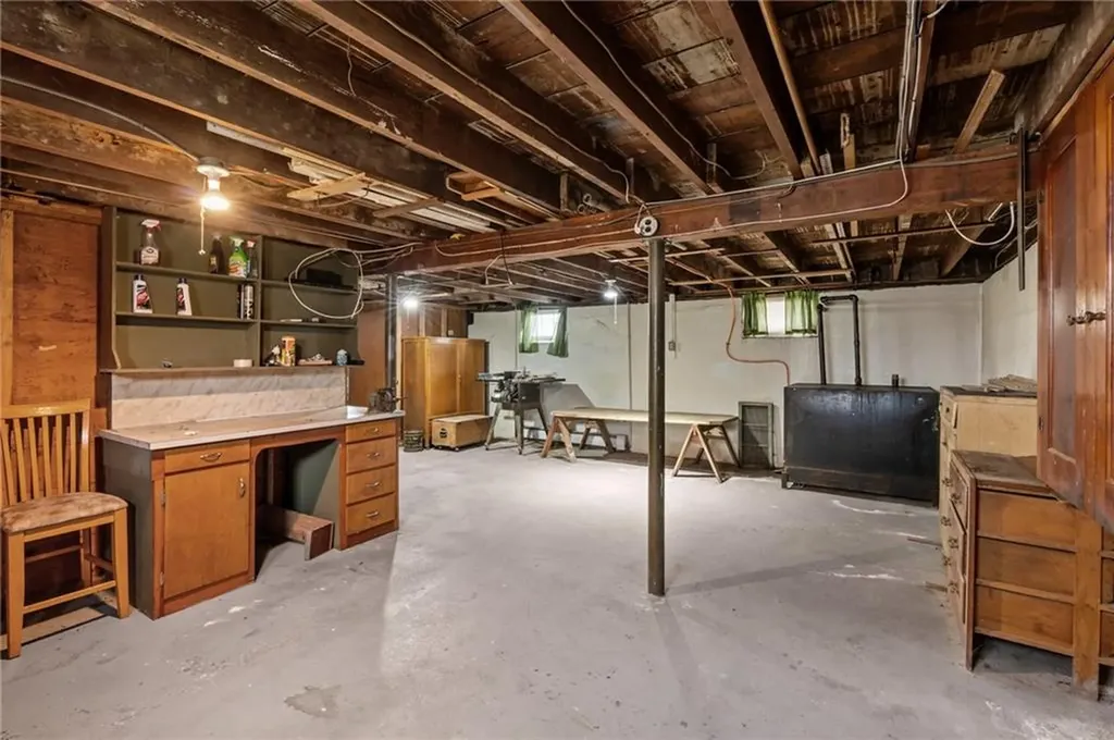 128 Warwick Road Pawtucket RI 02861