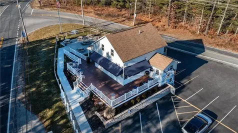 75 Division Road West Greenwich RI 02817