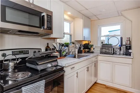 75 Division Road West Greenwich RI 02817