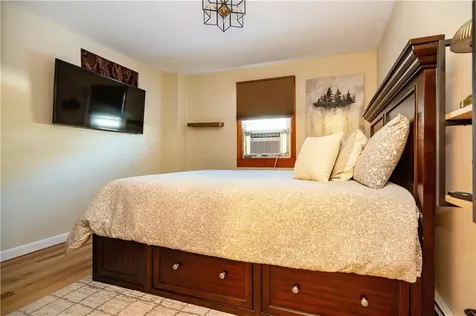 75 Division Road West Greenwich RI 02817