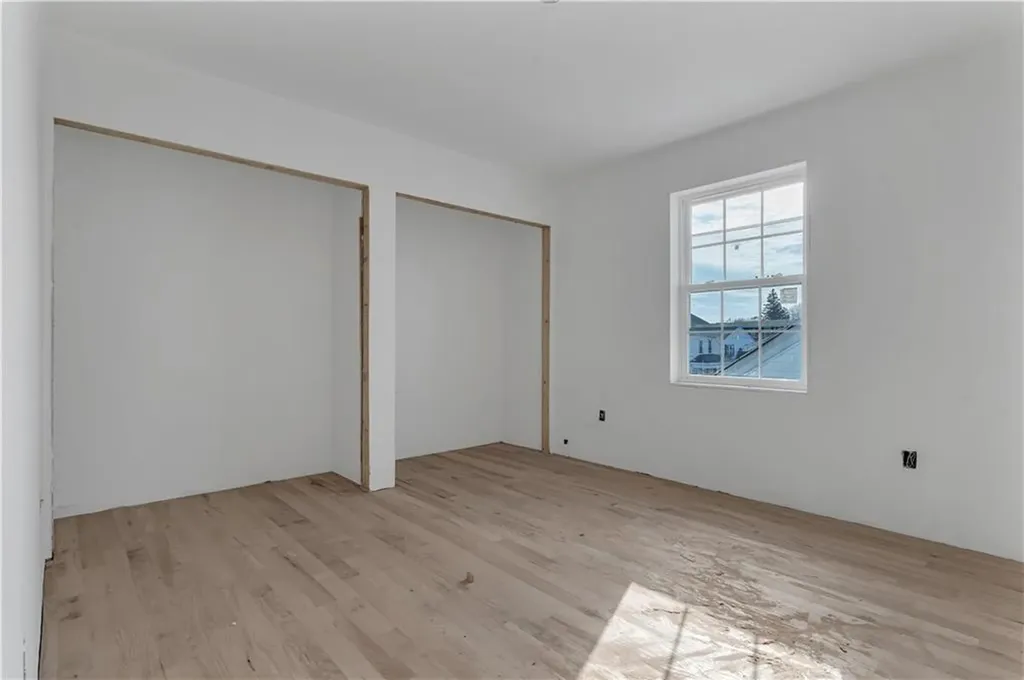 86 Lynch Street Providence RI 02908