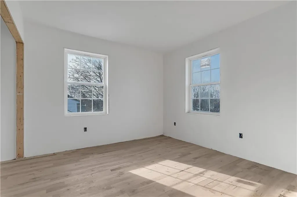 86 Lynch Street Providence RI 02908