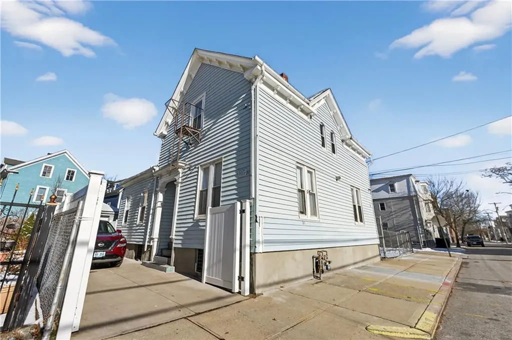 71 Wilson Street Providence RI 02907