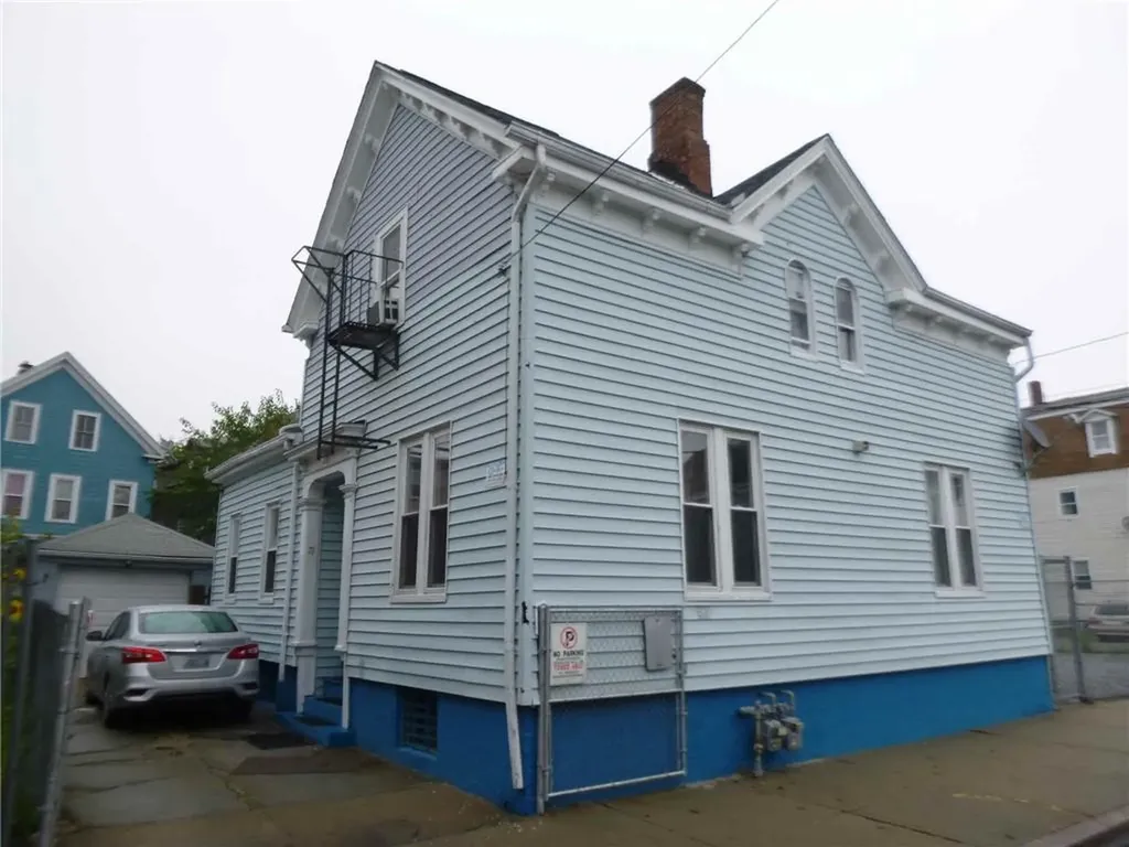 71 Wilson Street Providence RI 02907