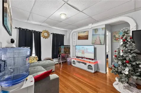 71 Wilson Street Providence RI 02907