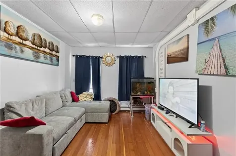 71 Wilson Street Providence RI 02907