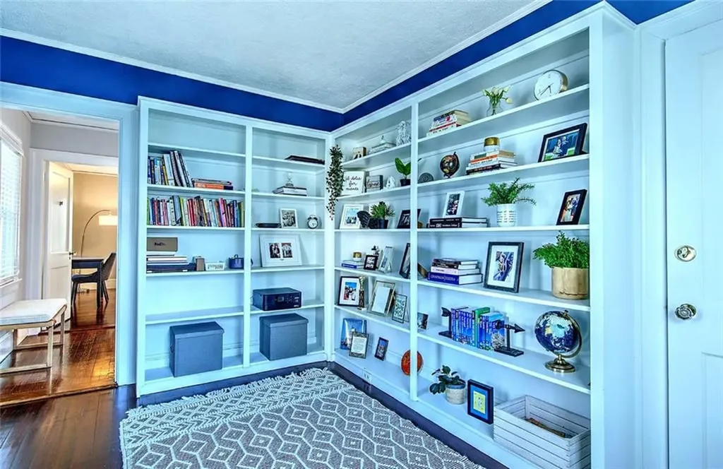 7 Angell Court Providence RI 02906