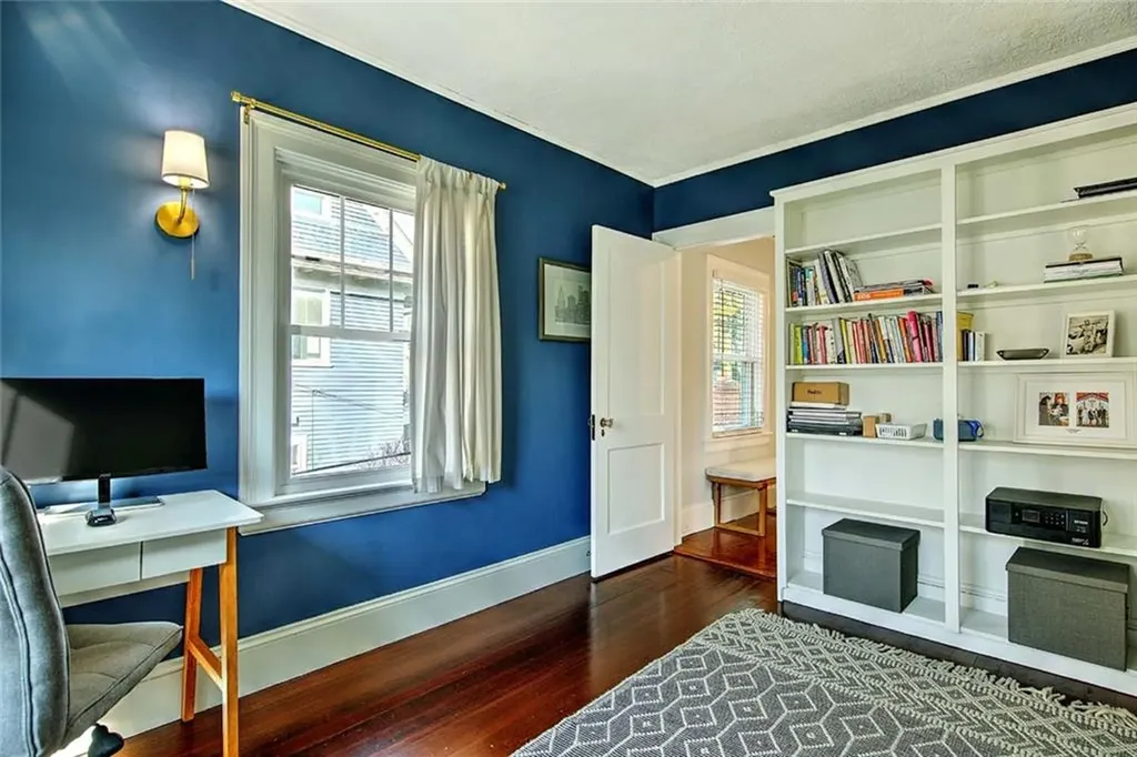 7 Angell Court Providence RI 02906