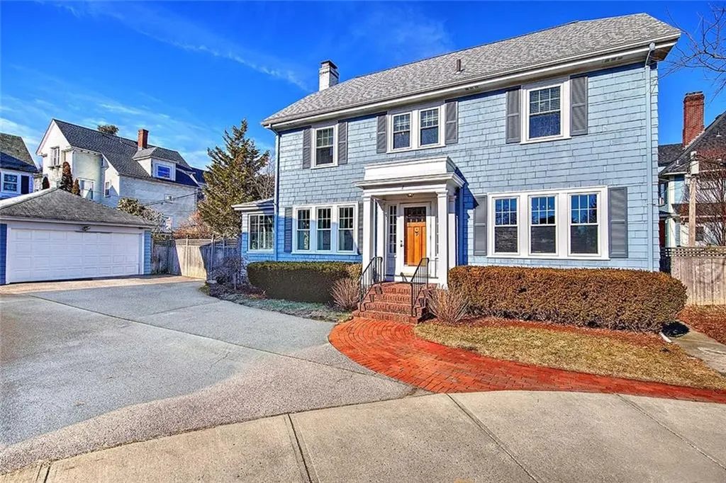 7 Angell Court Providence RI 02906