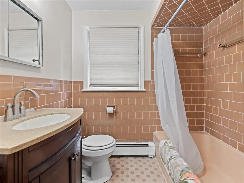 1189 Smith Street Providence RI 02908