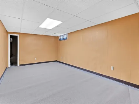 1189 Smith Street Providence RI 02908