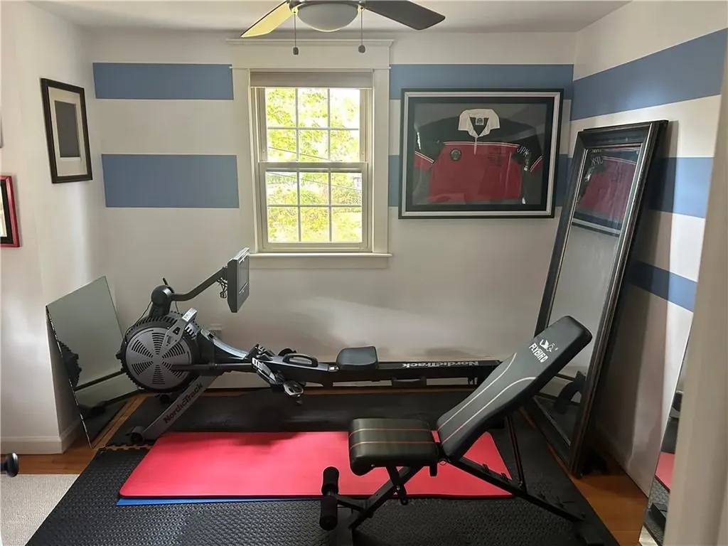 7 Boulevard East Boulevard Middletown RI 02842