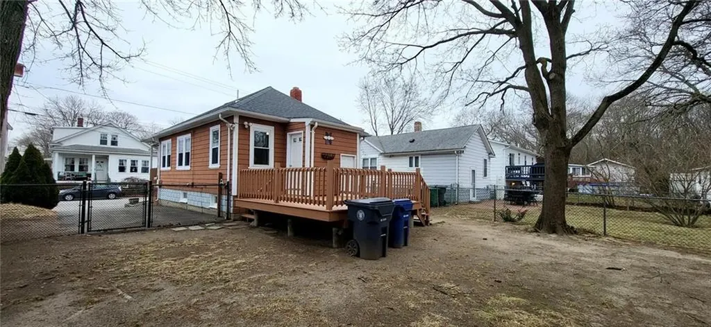 35 Transit Street Warwick RI 02889