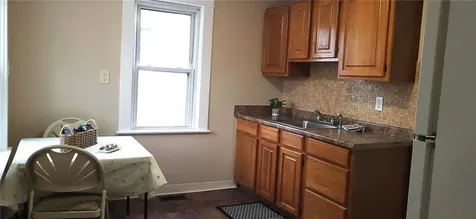 35 Transit Street Warwick RI 02889