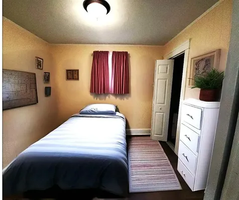 35 Transit Street Warwick RI 02889