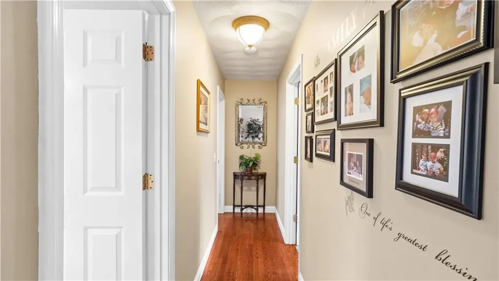 9 Kenneth Avenue Warwick RI 02886