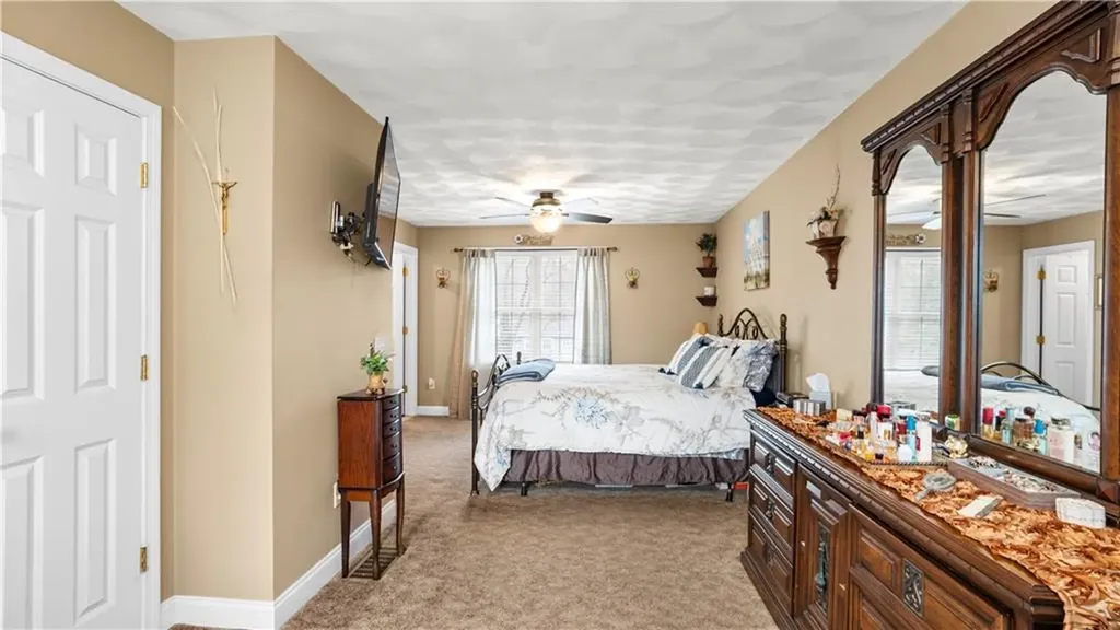 9 Kenneth Avenue Warwick RI 02886