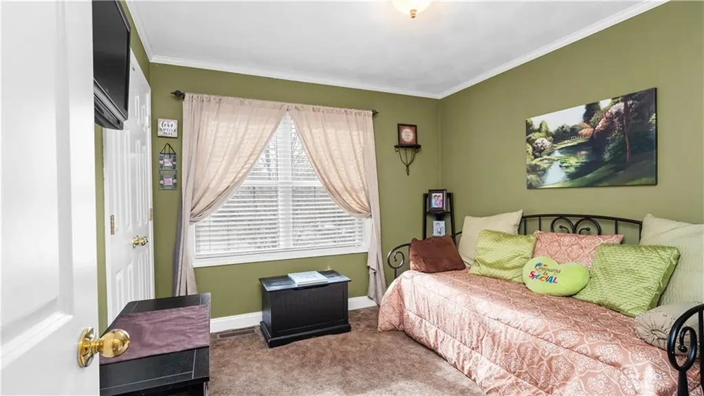 9 Kenneth Avenue Warwick RI 02886