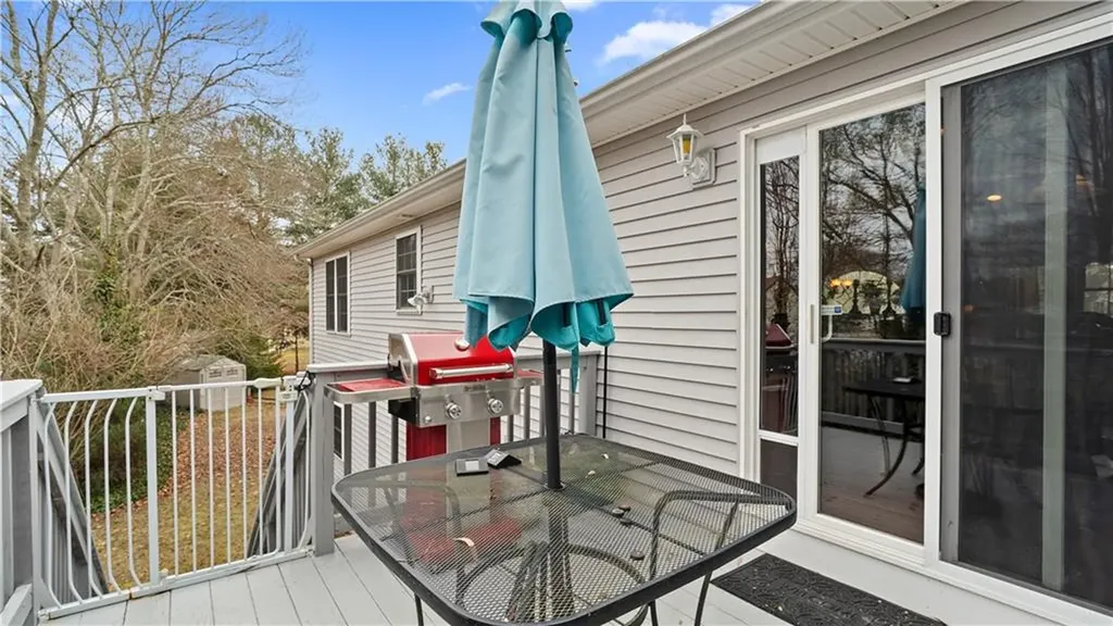 9 Kenneth Avenue Warwick RI 02886