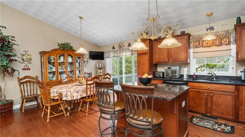 9 Kenneth Avenue Warwick RI 02886