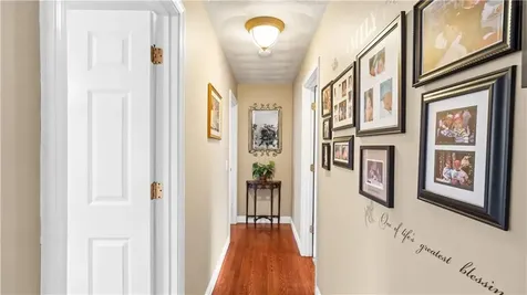 9 Kenneth Avenue Warwick RI 02886