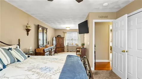 9 Kenneth Avenue Warwick RI 02886