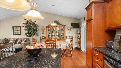 9 Kenneth Avenue Warwick RI 02886