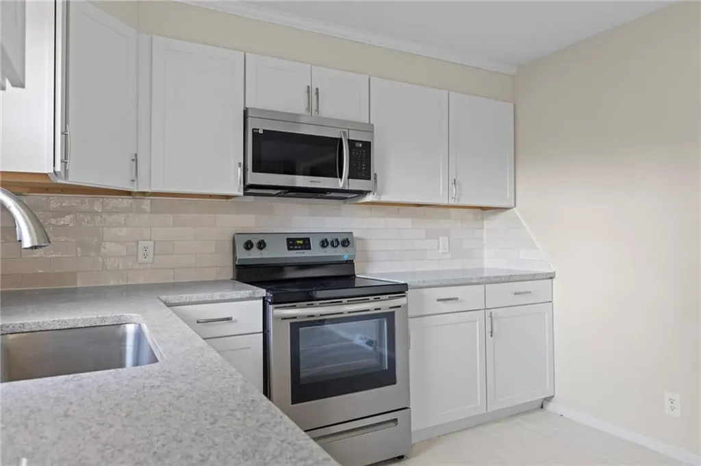 50 Indian Run Trail Smithfield RI 02917